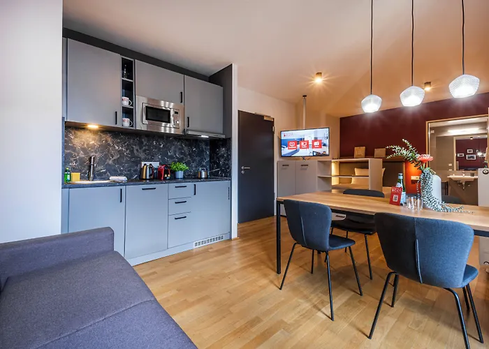 Brera Serviced Frankfurt West 4*